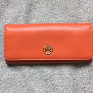 Tory Burch wallet